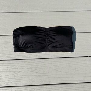 Reversible strapless bra